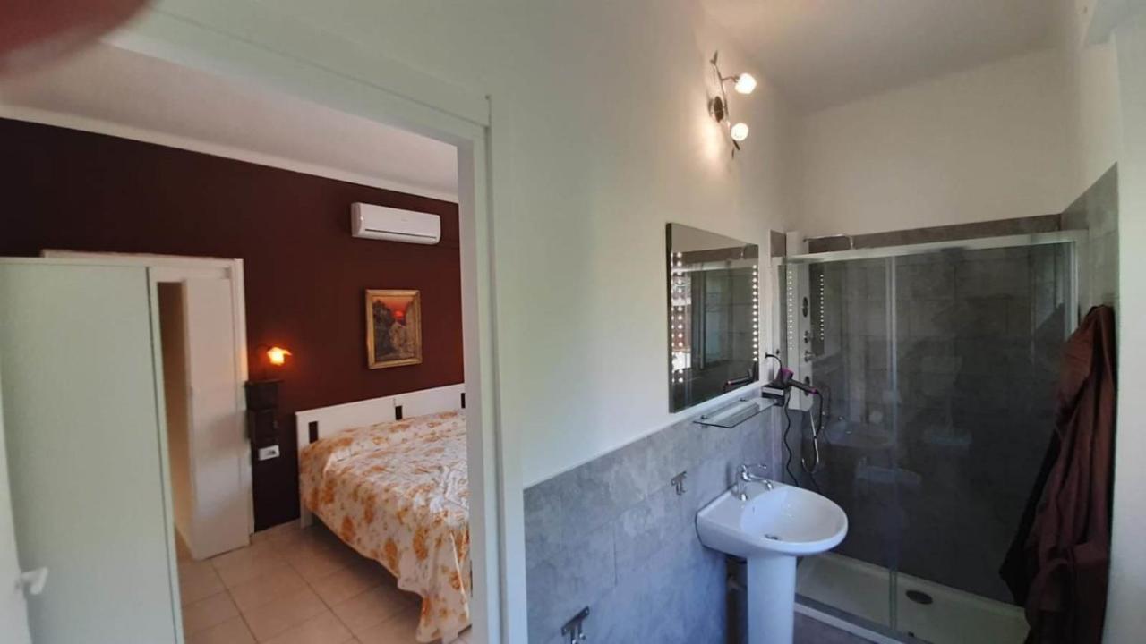 Vialetto V. Pastro 10 Bed and Breakfast Milano Exteriör bild